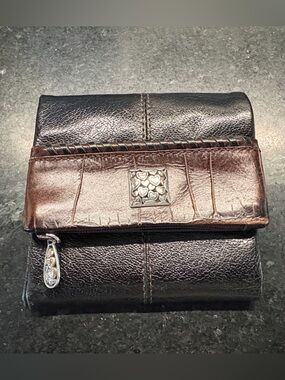 Brighton Black/Brown Leather Tri Fold Wallet with Magnetic Close “Go Lightly”